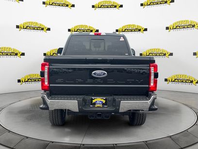 New 2026 Ford F350 Lariat w/ Lariat Ultimate Package