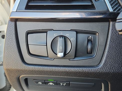 Used 2018 BMW M3 Base w/ Competition Package image 18