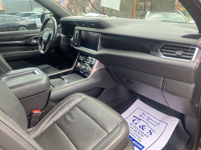 Used 2022 GMC Yukon Denali RWD image 20