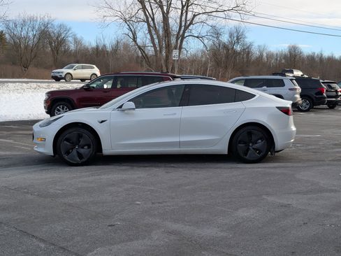 Used 2018 Tesla Model 3 Long Range image 8