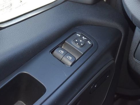 Used 2024 Mercedes-Benz Sprinter 3500 w/ Acoustic Package image 17