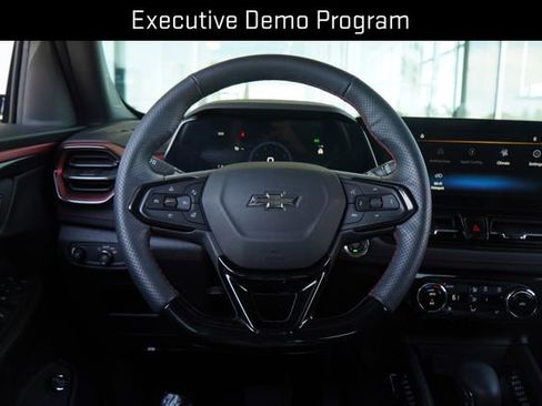 Used 2026 Chevrolet TrailBlazer RS w/ Convenience Package AWD/4WD image 16
