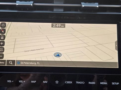 Used 2024 Hyundai Santa Cruz Limited image 14