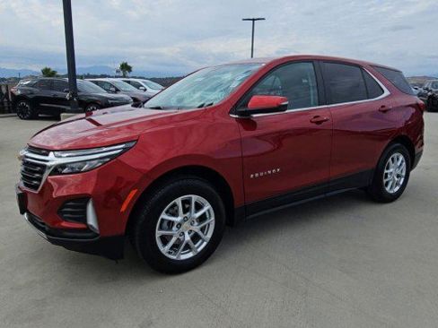 Used 2024 Chevrolet Equinox LT FWD image 4