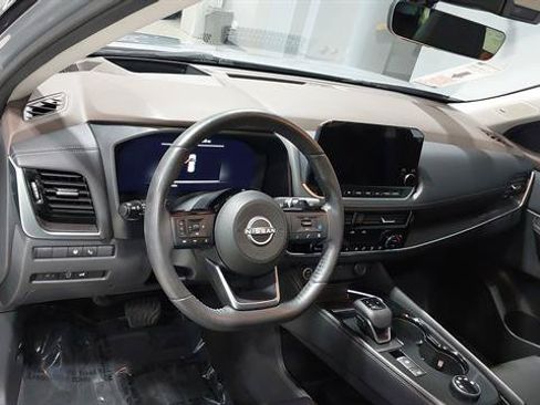 Used 2023 Nissan Rogue Platinum w/ Platinum Premium Package AWD/4WD image 19