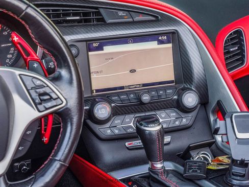 Used 2016 Chevrolet Corvette Z06 w/ 3LZ Preferred Equipment Group image 35