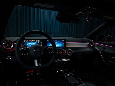 New 2026 Mercedes-Benz CLA 250 image 13