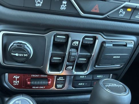 New 2026 Jeep Gladiator Rubicon image 33