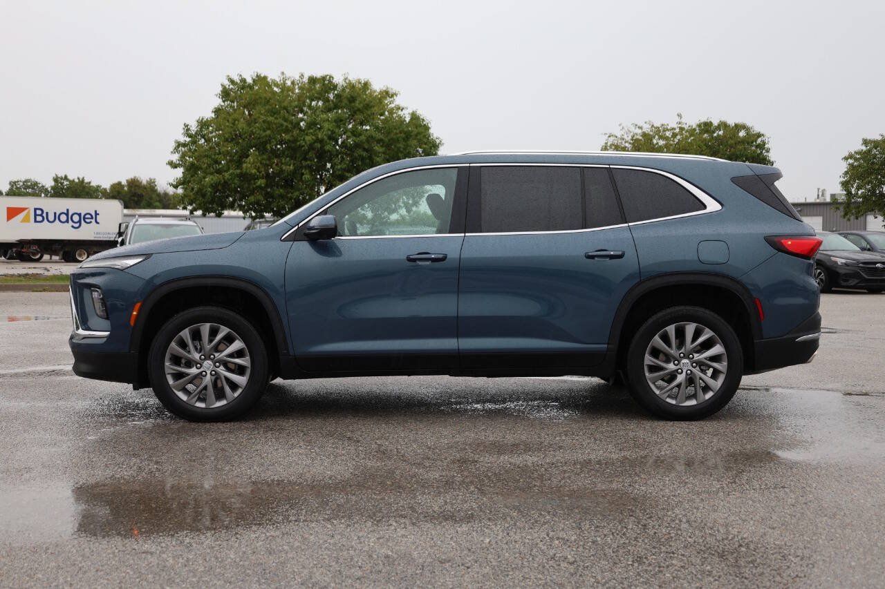 Used 2026 Buick Enclave Preferred w/ Power Package AWD/4WD image 8