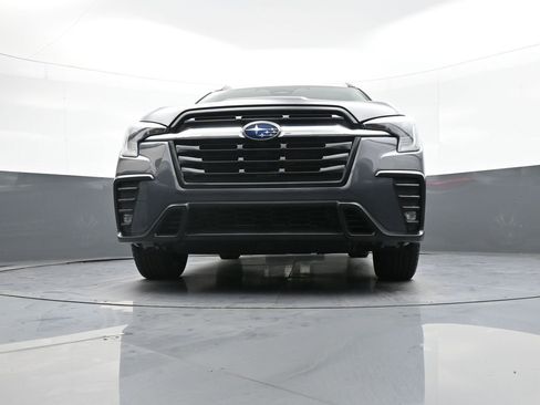 Used 2023 Subaru Ascent Limited image 29