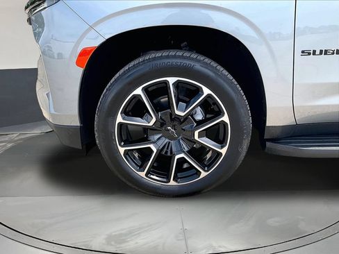 Used 2024 Chevrolet Suburban RST w/ Luxury Package AWD/4WD image 37