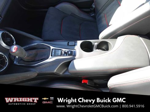 Used 2019 Chevrolet Camaro ZL1 image 30
