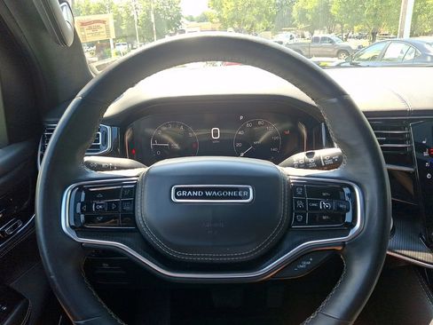 Used 2024 Jeep Grand Wagoneer L Series II w/ Quick Order Packagew 28T AWD/4WD image 19