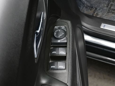 Used 2020 Chevrolet Equinox Premier image 10