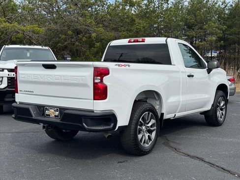 Used 2026 Chevrolet Silverado 1500 W/T w/ WT Value Package image 3