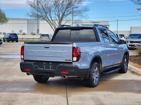Used 2024 Honda Ridgeline TrailSport image 4