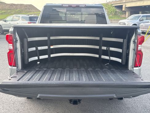 Used 2023 Chevrolet Silverado 1500 High Country w/ High Country Premium Package AWD/4WD image 5