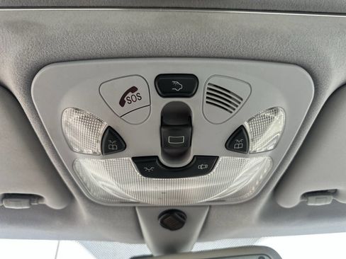 Used 2002 Mercedes-Benz C 320 Sedan image 17