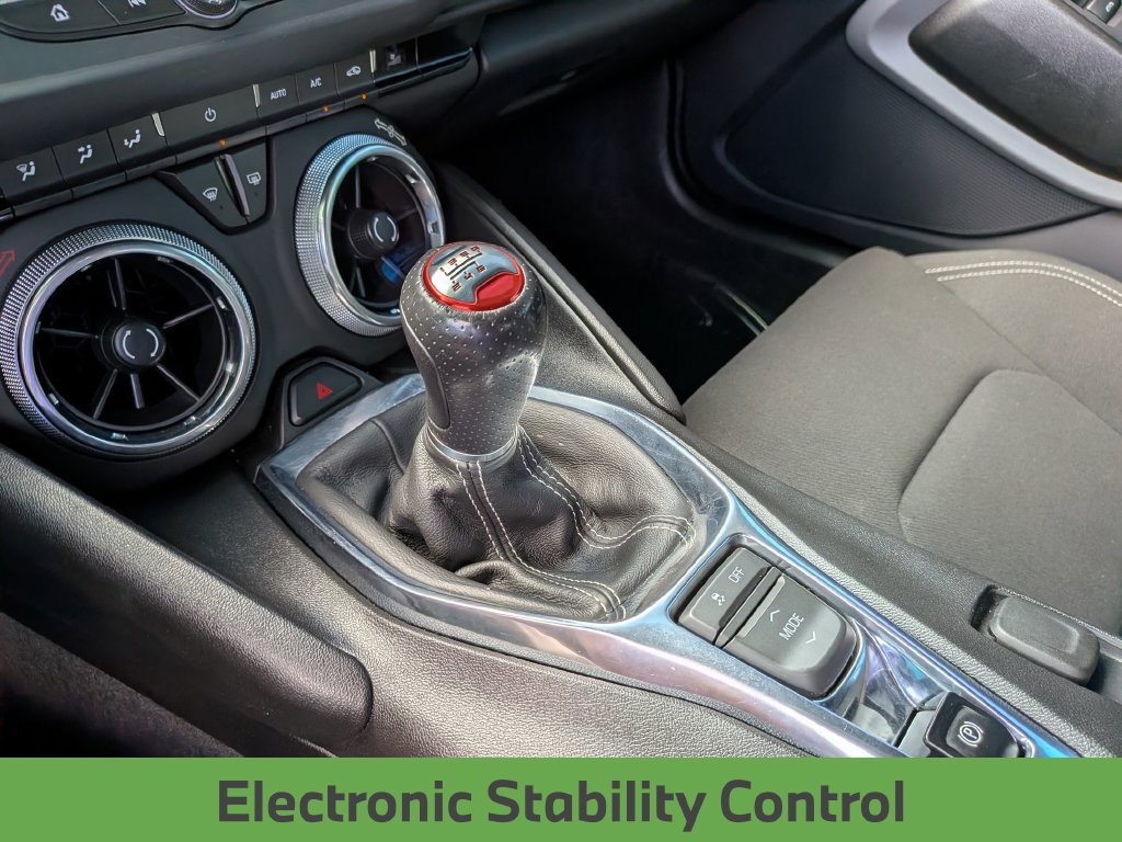 Used 2023 Chevrolet Camaro LT RWD image 22