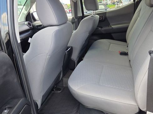 Used 2023 Toyota Tacoma SR AWD/4WD image 5
