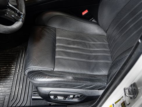 Used 2014 BMW M5 RWD image 22