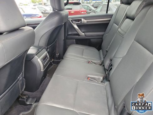 Used 2022 Lexus GX 460 Premium w/ Premium Package AWD/4WD image 12