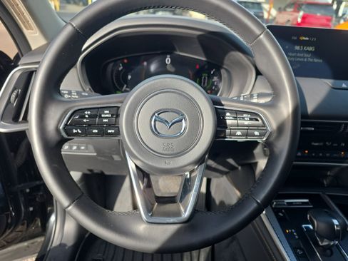 Used 2025 MAZDA CX-70 Plug-In Hybrid w/ Premium Pkg image 17