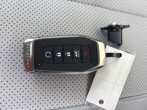 Certified 2026 INFINITI QX60 Luxe w/ Cargo Package image 29