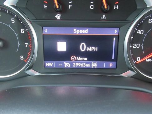 Used 2023 GMC Acadia SLT w/ Preferred Package image 37