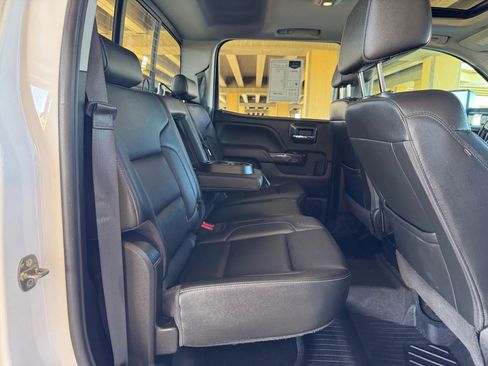 Used 2018 GMC Sierra 3500 SLT w/ Duramax Plus Package image 26