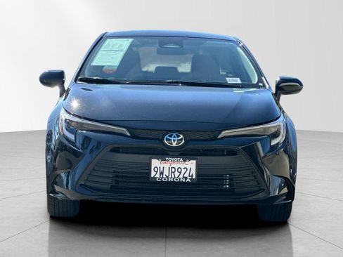 Used 2026 Toyota Corolla LE image 9