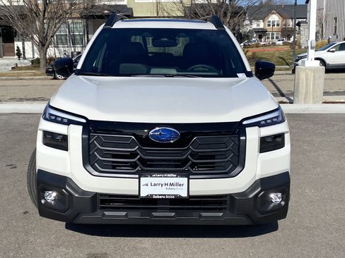 New 2026 Subaru Outback Limited image 9