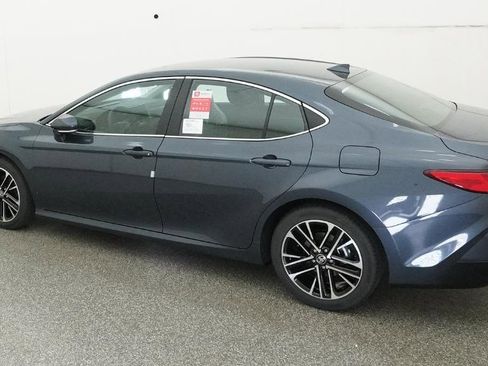 New 2026 Toyota Camry XLE FWD image 19