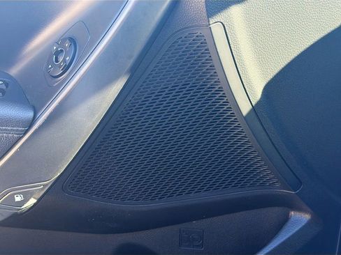 Used 2017 Hyundai Santa Fe Sport image 19