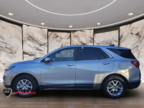 Used 2022 Chevrolet Equinox LT AWD/4WD image 5