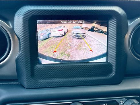 Used 2021 Jeep Wrangler Unlimited Sport S image 14