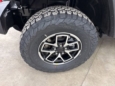 New 2026 Jeep Wrangler Unlimited Rubicon image 4