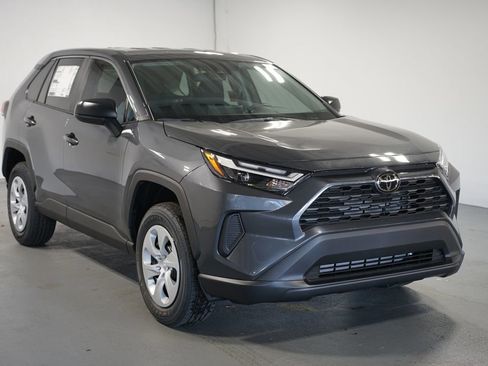 New 2025 Toyota RAV4 LE image 3