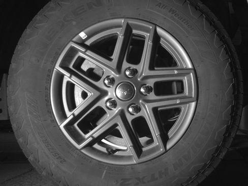 Used 2025 Jeep Wrangler Unlimited Sport AWD/4WD image 13