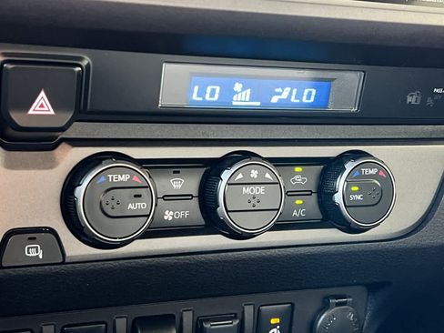 Used 2023 Toyota Tacoma TRD Sport w/ Advanced Technology Package AWD/4WD image 21