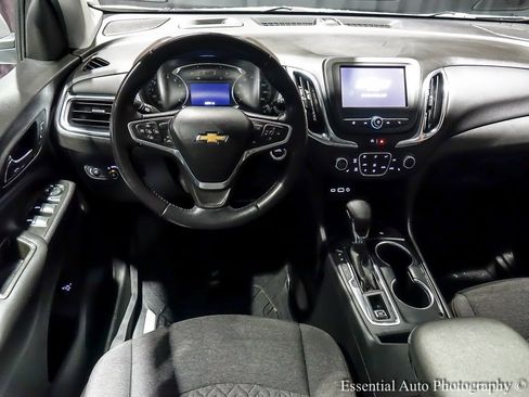 Used 2022 Chevrolet Equinox LT image 18