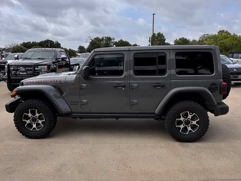 Used 2020 Jeep Wrangler Unlimited Rubicon AWD/4WD image 4