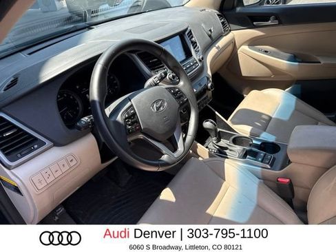 Used 2016 Hyundai Tucson Limited w/ Option Group 03 AWD/4WD image 2