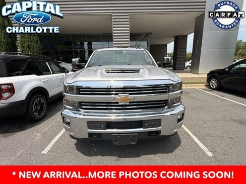 Used 2019 Chevrolet Silverado 3500 LTZ w/ Duramax Plus Package AWD/4WD image 2
