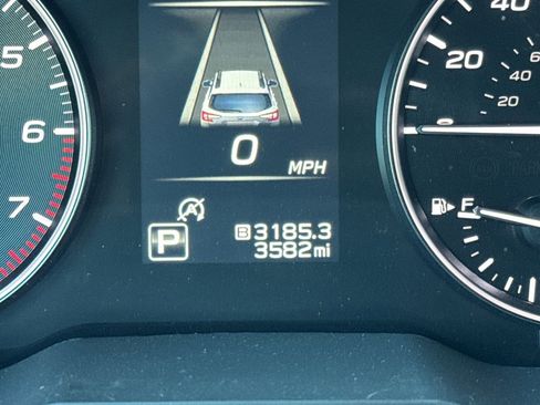 Certified 2025 Subaru Outback Premium image 27