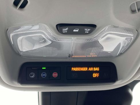 Used 2023 Chevrolet TrailBlazer LT image 29