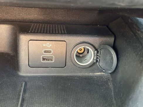 Certified 2024 Ford Escape Active AWD/4WD image 29
