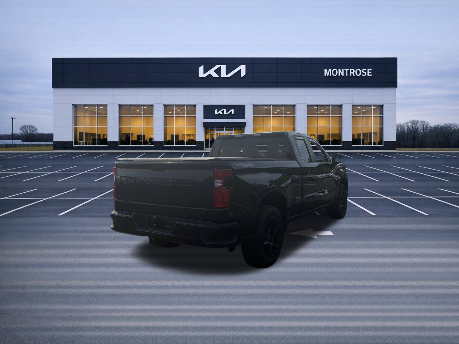 Used 2022 Chevrolet Silverado 1500 Custom w/ LPO, Blackout Package AWD/4WD image 6