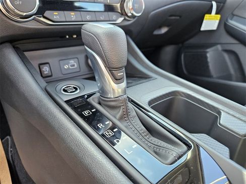 New 2025 Nissan Sentra S image 10