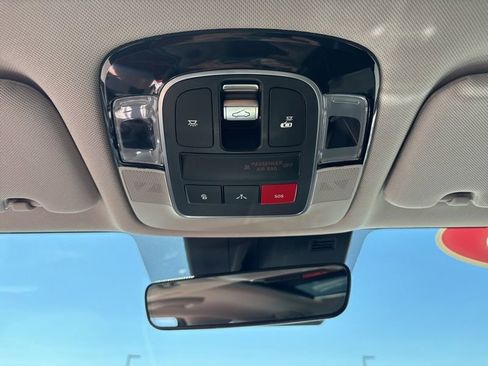 Used 2023 Hyundai Sonata SEL w/ Convenience Package FWD image 40
